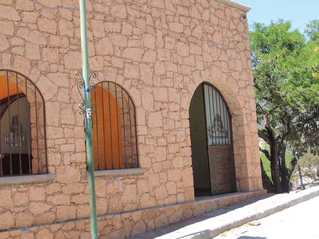 Hotel Posada San Jorge Bernal Exterior photo